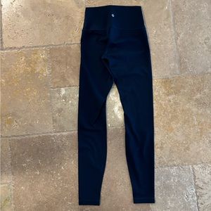 NAVY Lululemon Wunder Under 4